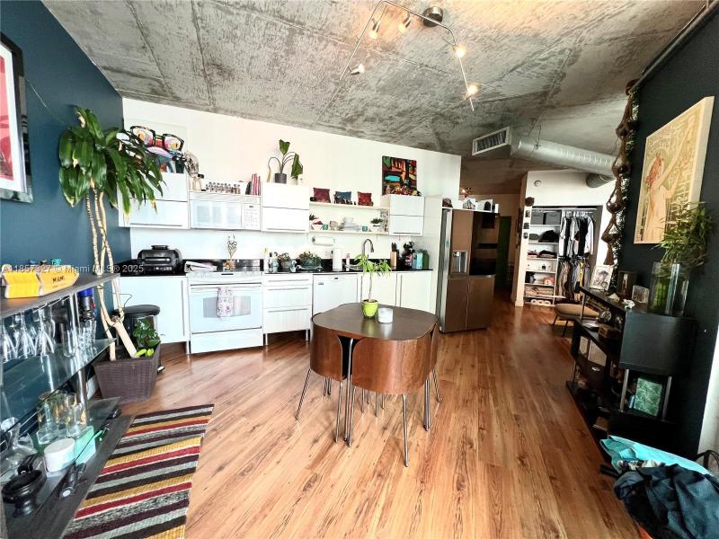Property photo # 4