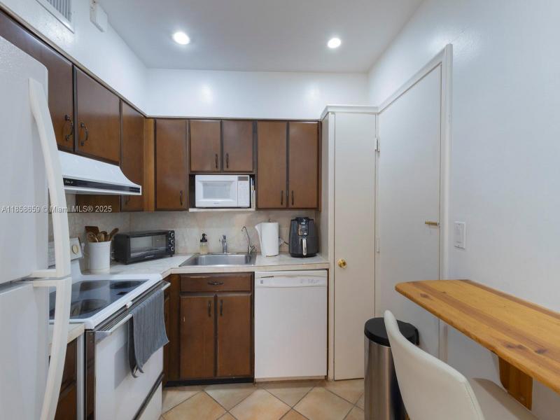 Property photo # 5