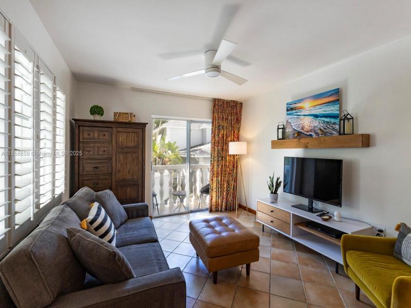 Property photo # 2