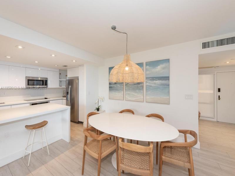 Alquiler de apartamento en Key Colony IV Botanica 306