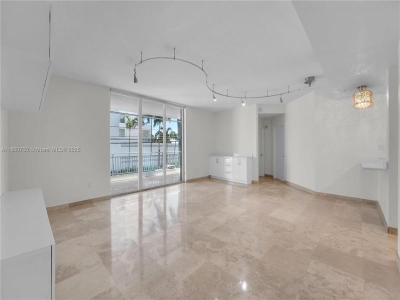 Condo for sale at The Vistas 202