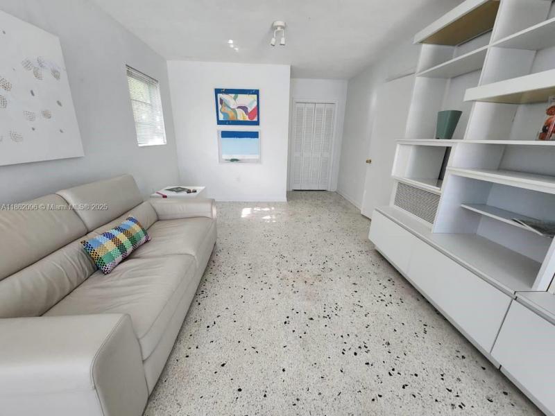 Property photo # 6