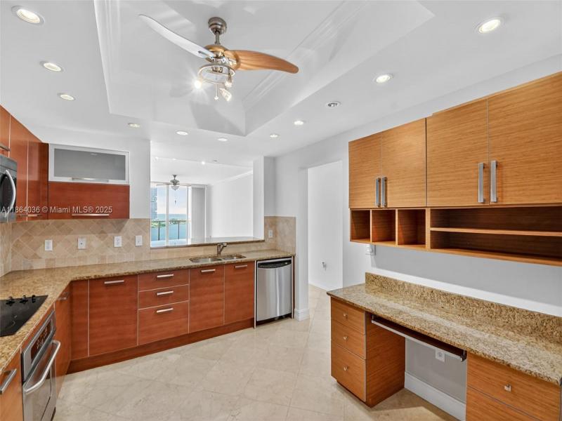 Property photo # 9