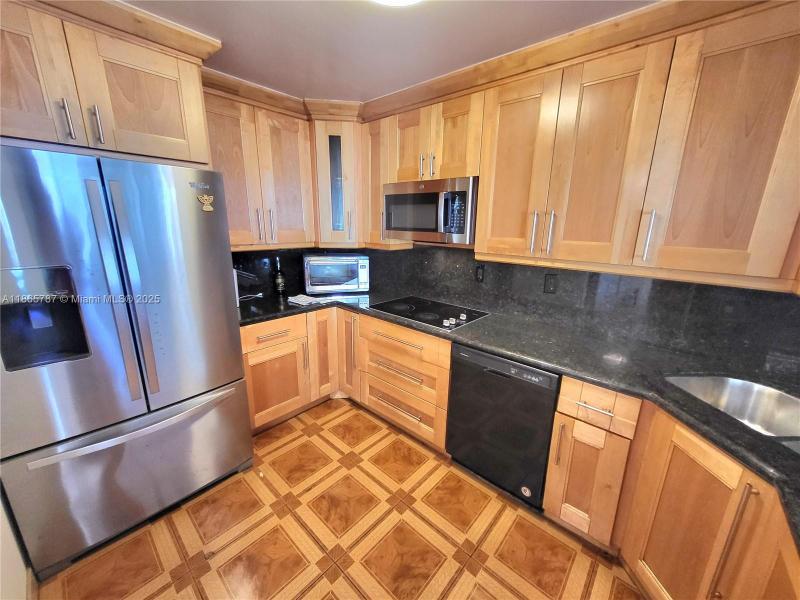 Property photo # 4