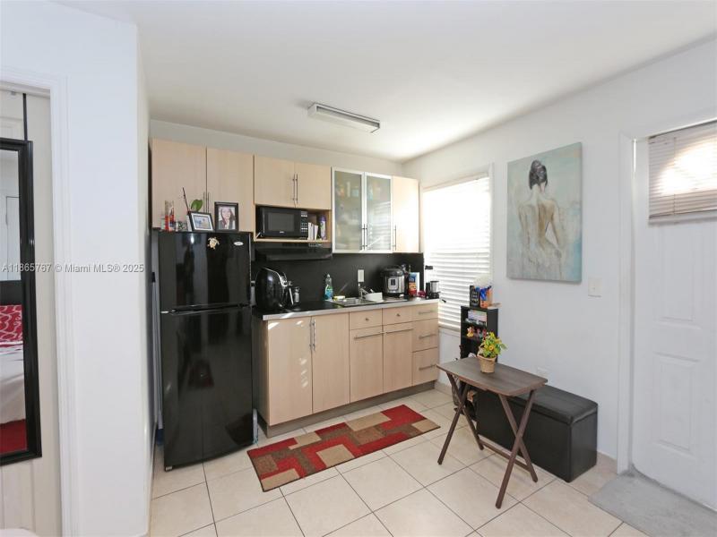 Property photo # 2