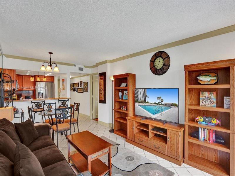 Property photo # 4