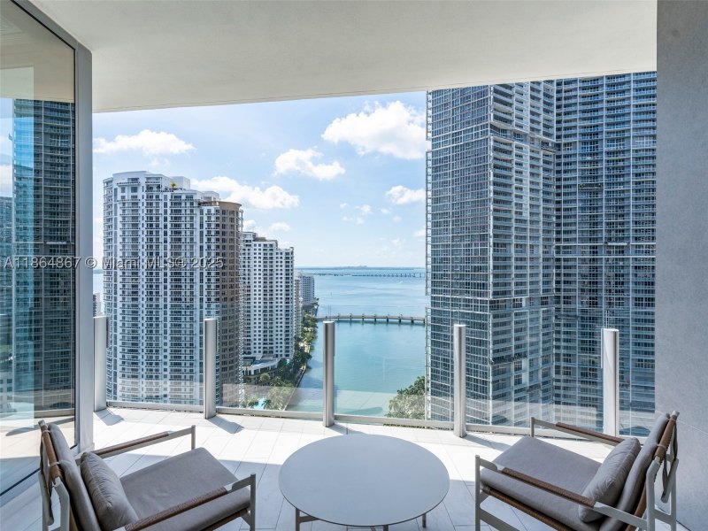 Condo for sale at Aston Martin Residences 2505