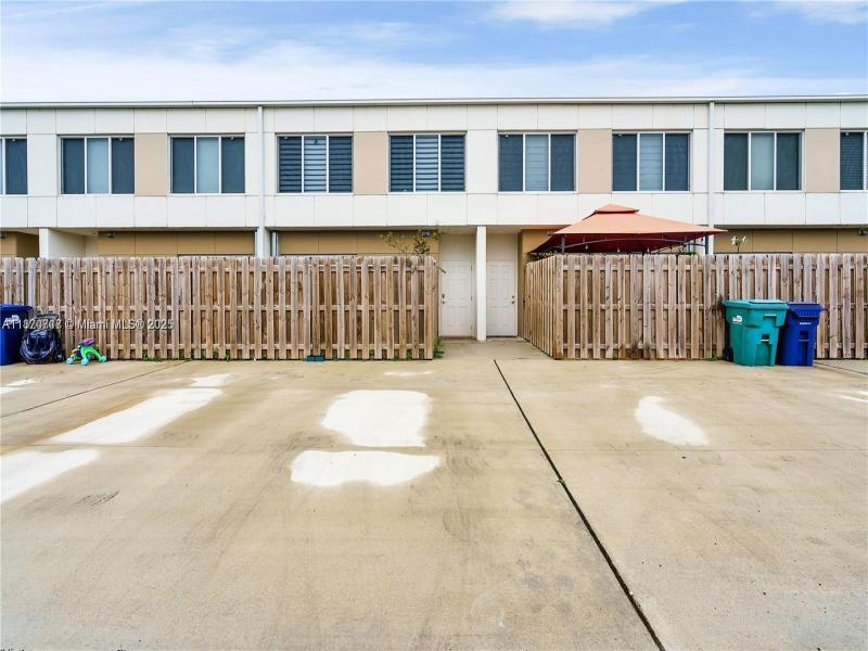 Property photo # 8