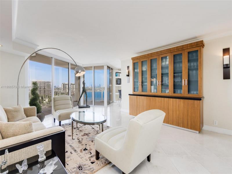 Comprar apartamento en Towers of Quayside 4 1701