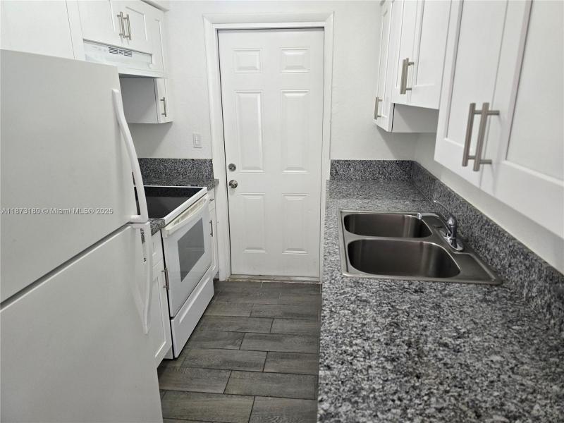 Property photo # 3