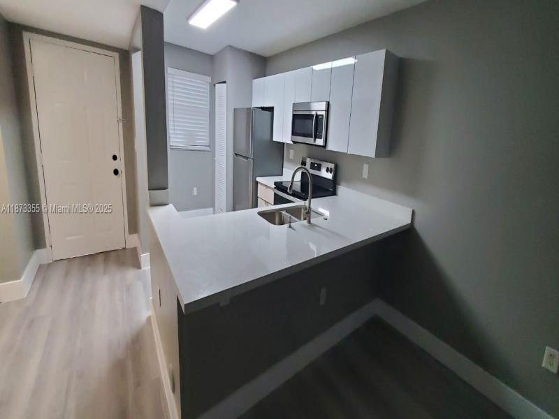 Property photo # 7