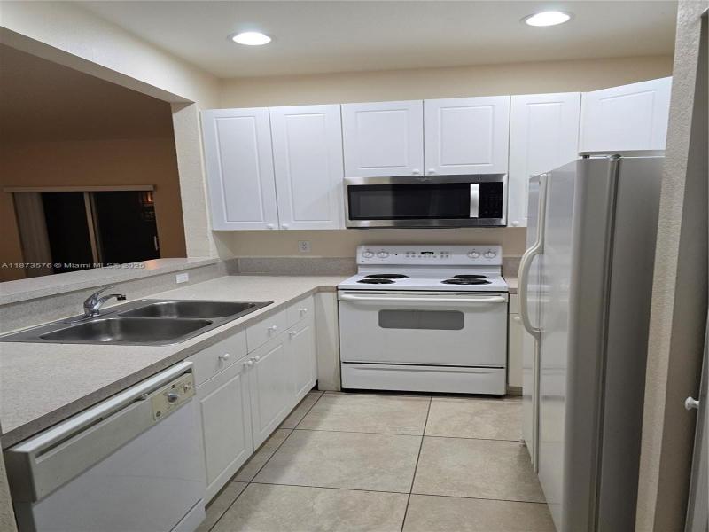 Property photo # 3