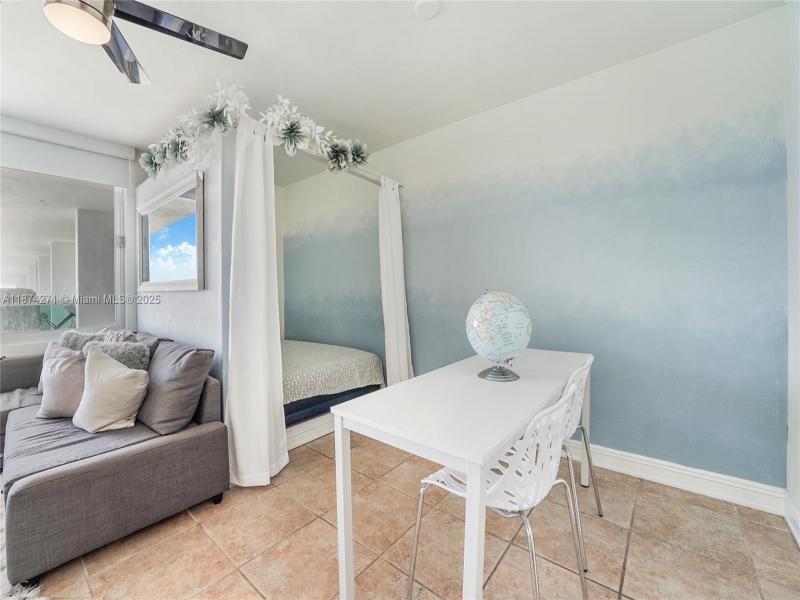 Property photo # 6