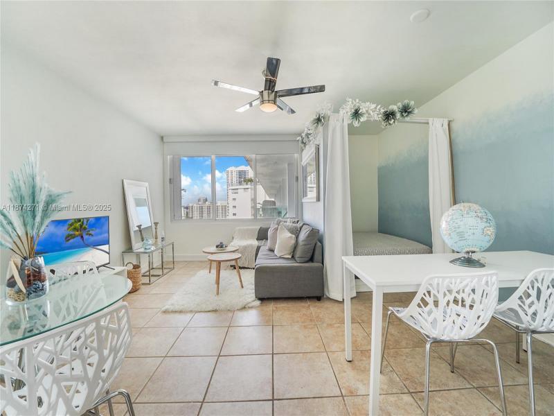 Property photo # 2