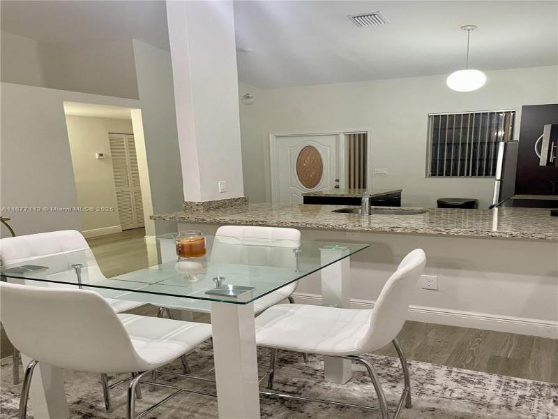 Property photo # 2