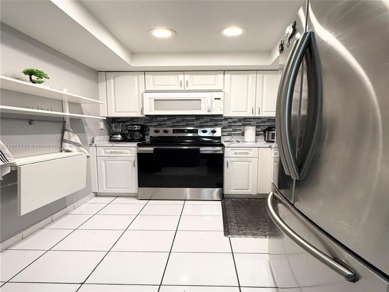 Property photo # 6