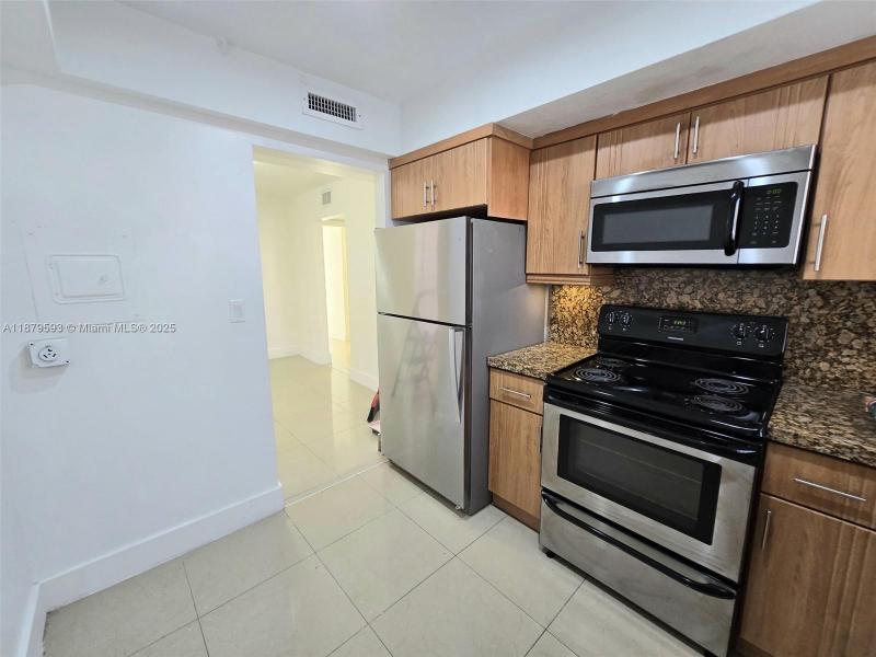 Property photo # 8