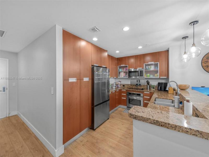 Property photo # 8