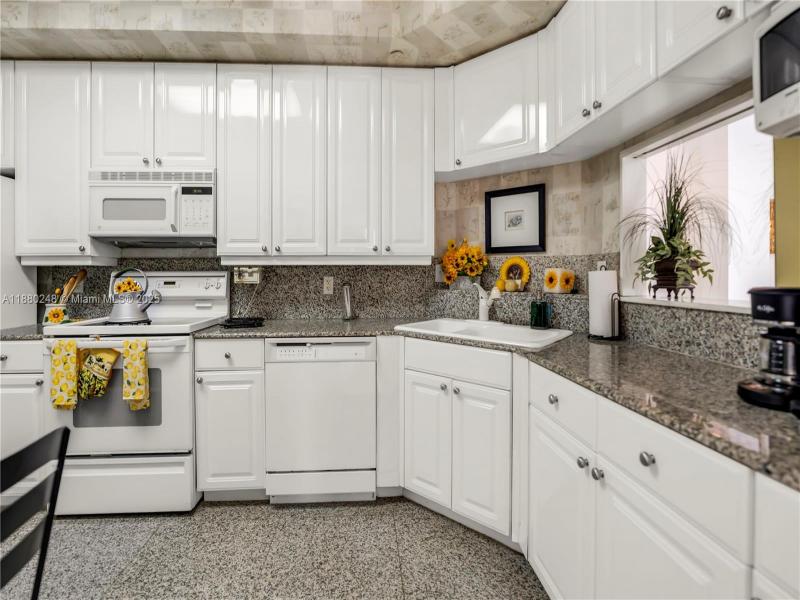 Property photo # 3