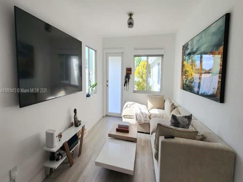 Property photo # 4