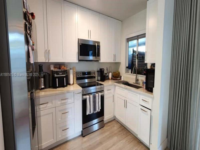 Property photo # 9