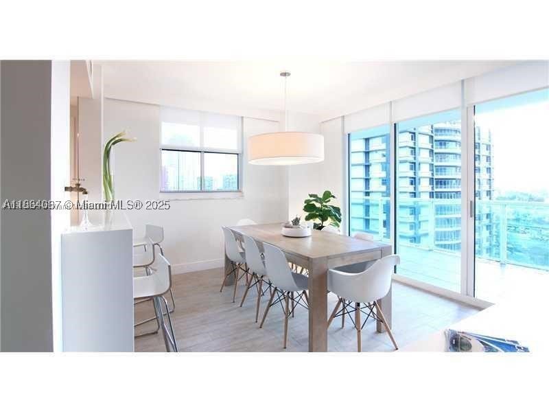 Vue at Brickell Apt #901