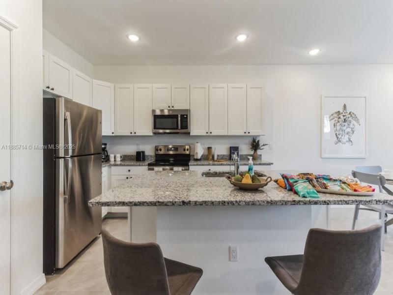 Property photo # 2