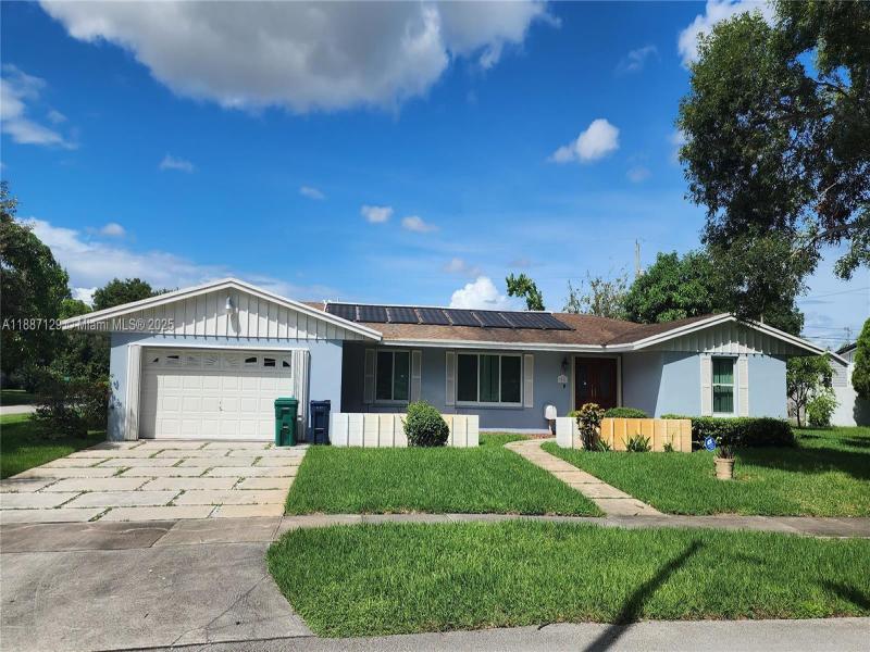 Property photo # 1