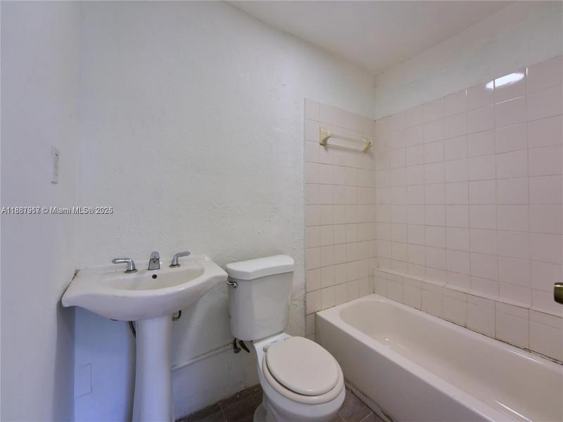 Property photo # 7