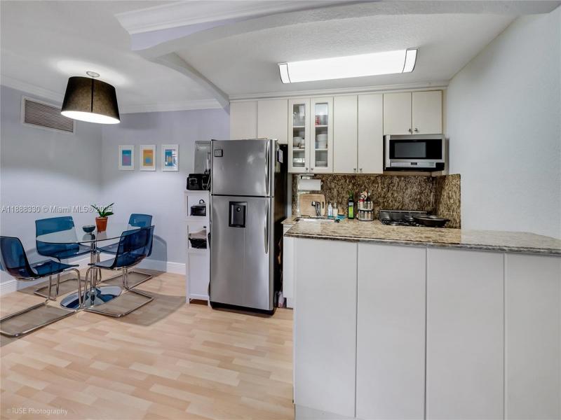 Property photo # 6
