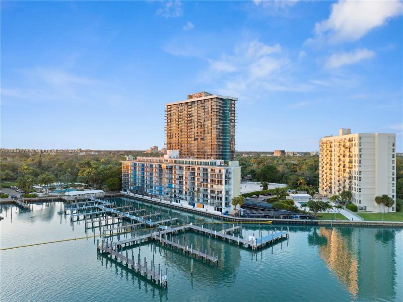 Condo for sale at Palm Bay Condo 2H