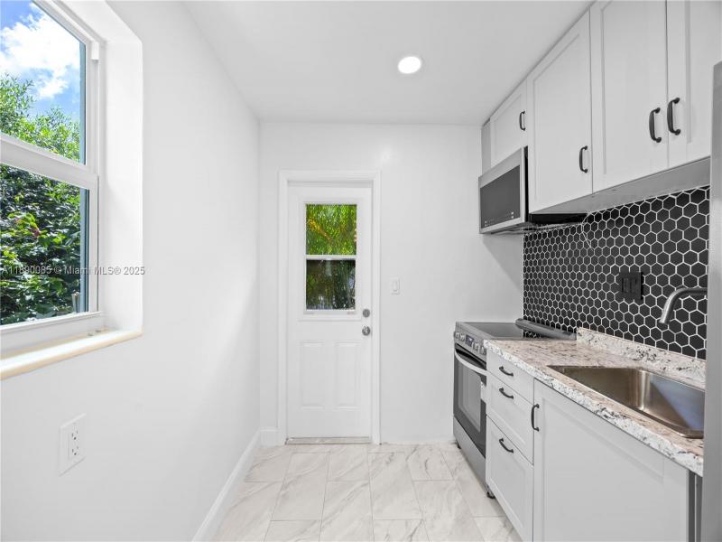 Property photo # 8