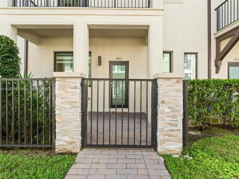 Property photo # 8