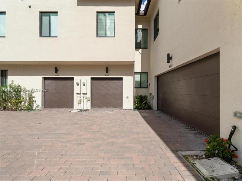 Property photo # 4