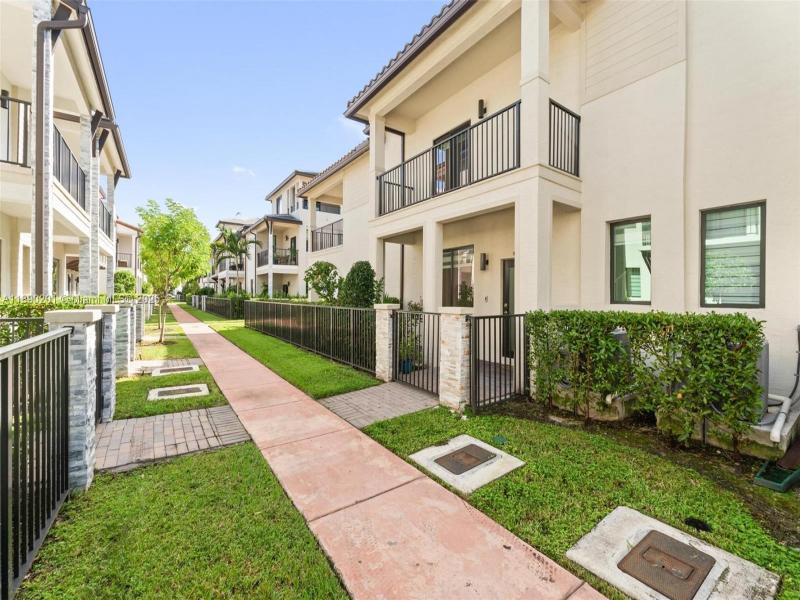 Property photo # 0