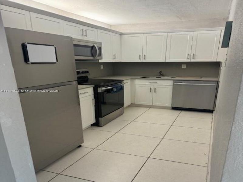 Property photo # 0