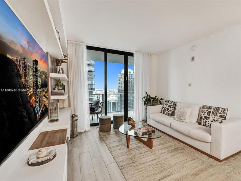 Property photo # 7