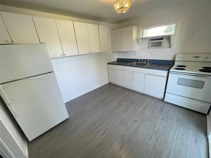 Property photo # 2