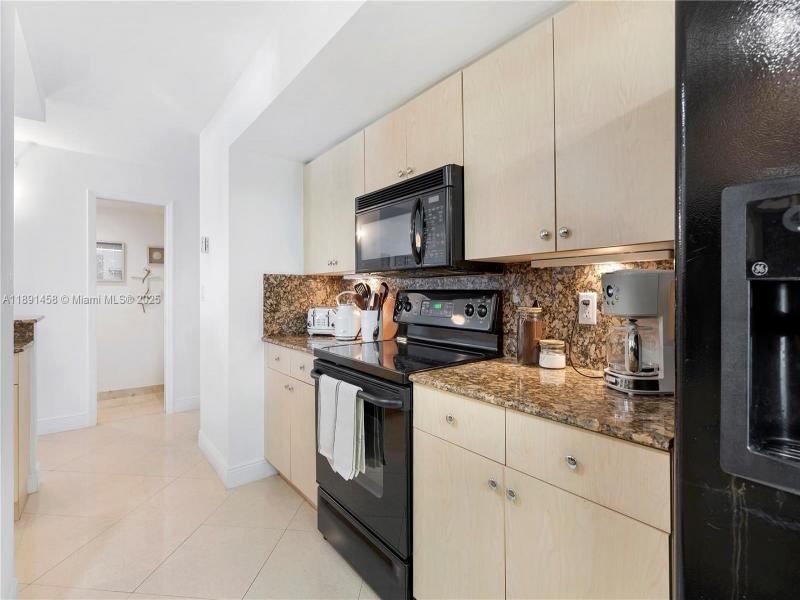 Property photo # 6