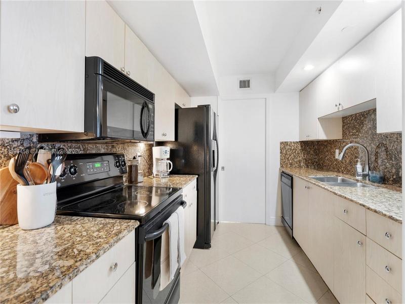 Property photo # 9