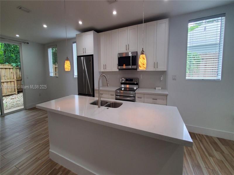Property photo # 7