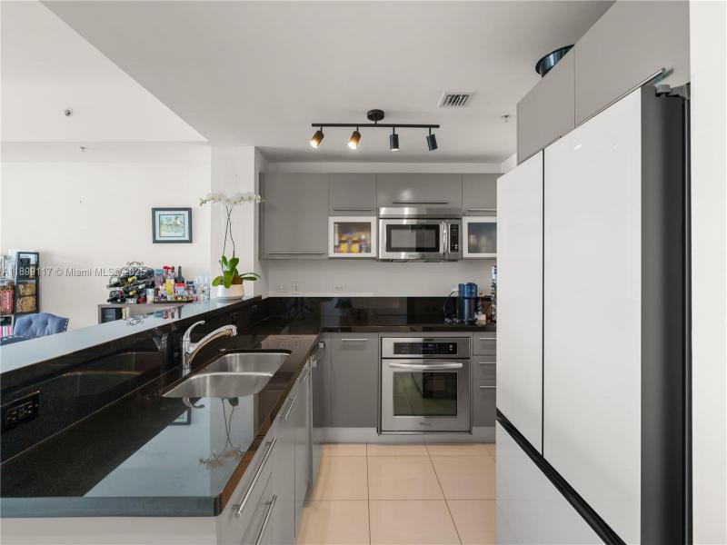 Condo for sale at Vizcayne South Tower 2003