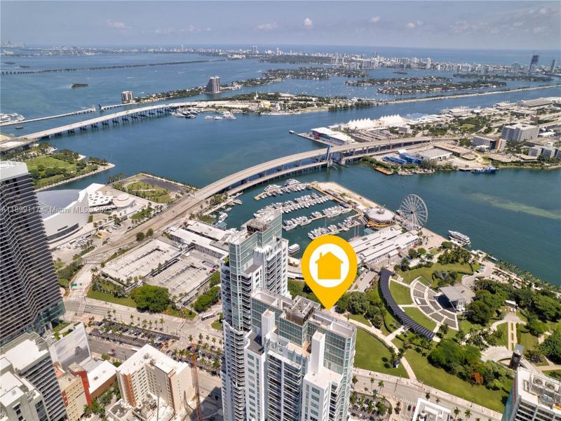 Vizcayne South Tower Apt #2003