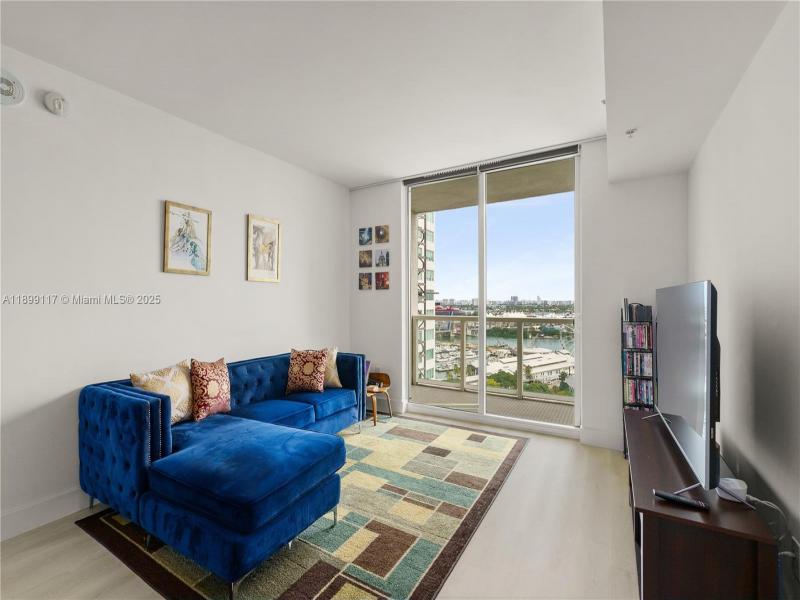 Condo for sale at Vizcayne South Tower 2003