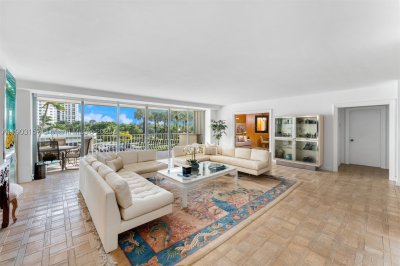 Bal Harbour 101 Condo Apt #307