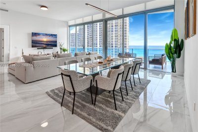 Aurora Apt #PH2