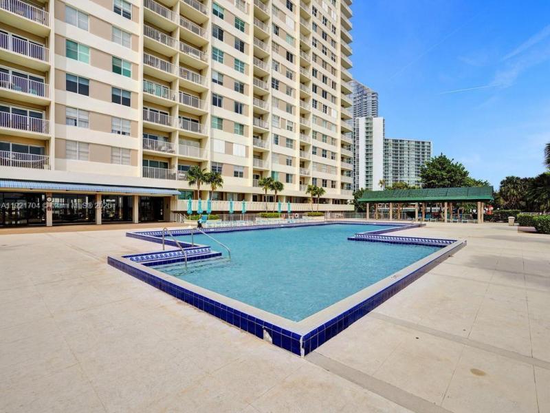 Property photo # 7