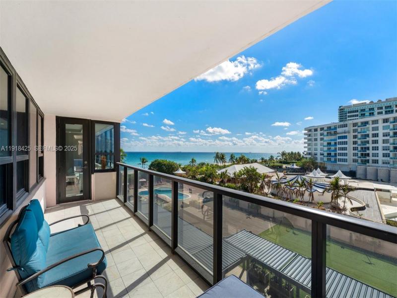 Comprar apartamento en The Alexander 603