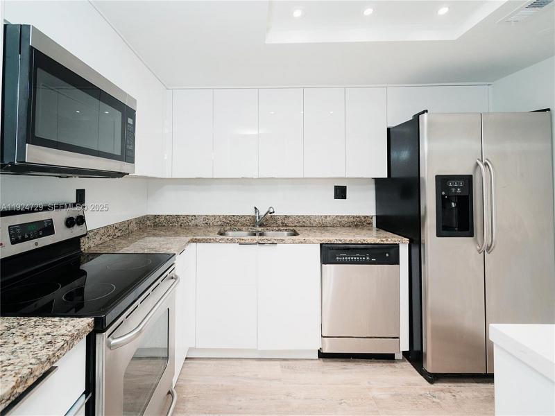 Property photo # 3