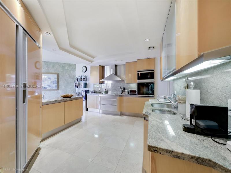 Comprar apartamento en Williams Island 2600 703